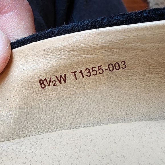 Trotters Penelope Black Suede Pumps Size 8.5W - Picture 13 of 16